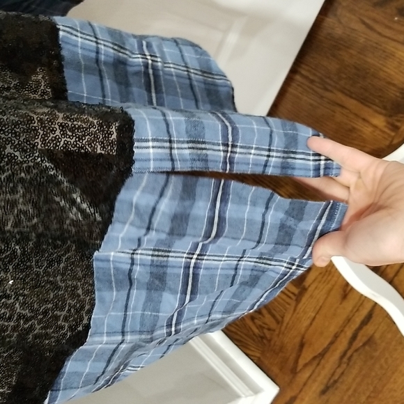 Embossed Sequin Back Checkered Flannel Tunic Shirt - Picture 6 of 10